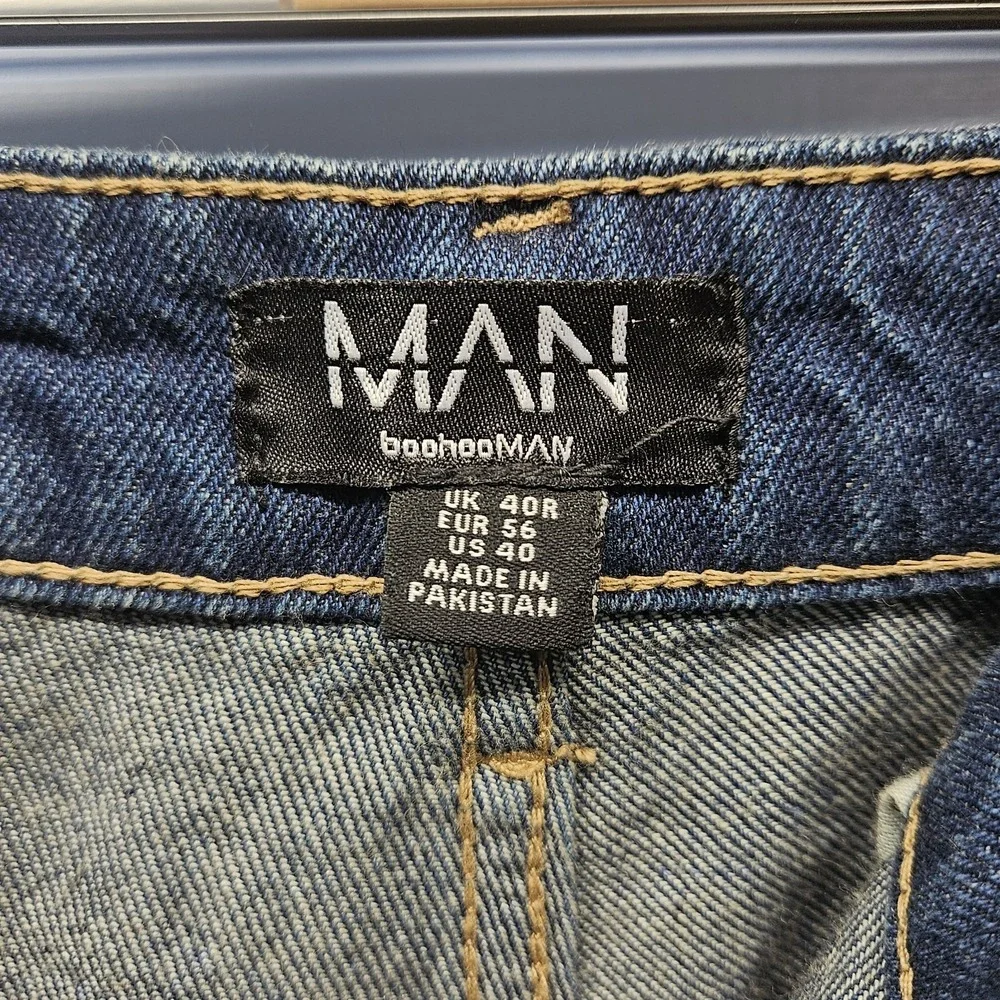 Boohoo Man‎ Ultra Wide Leg Y2K Jeans 40 x 33 Baggy Skater Patches Distressed